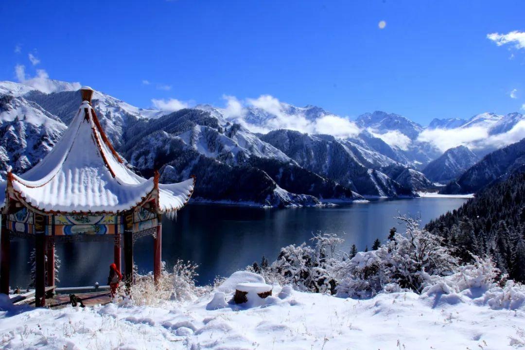 6亿手游玩家的过年福利，全让逆水寒一人发了？网友：他是真的狠